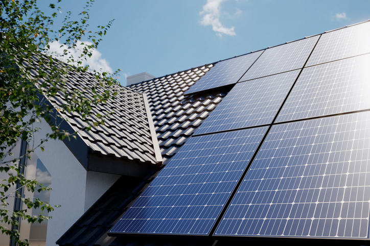 Solar and battery storage installation
